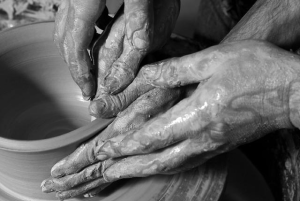 potter hands